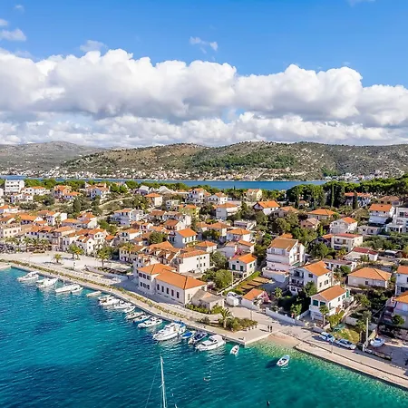 Maksim * Rogoznica (Sibenik-Knin)