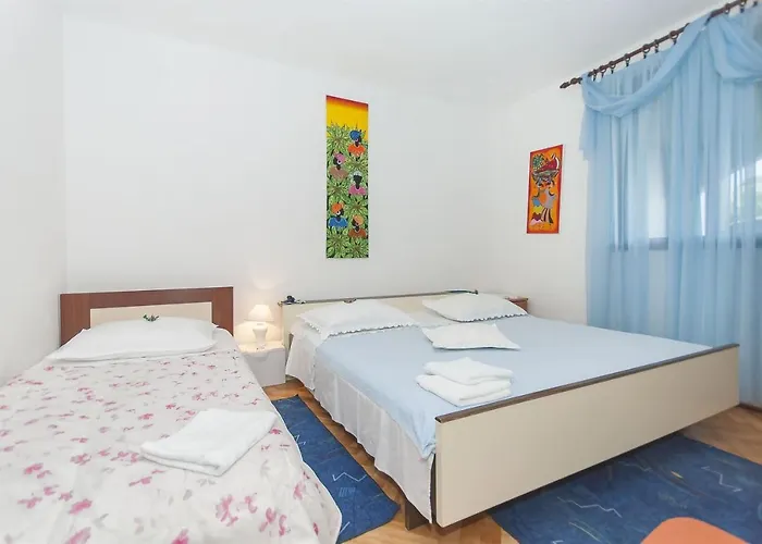 Daire Maksim Rogoznica (Sibenik-Knin)